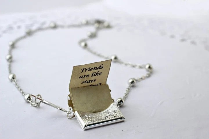 Christmas Gift-👩‍❤️‍💋‍👩✉Friendship Letter Locket Necklace🎁