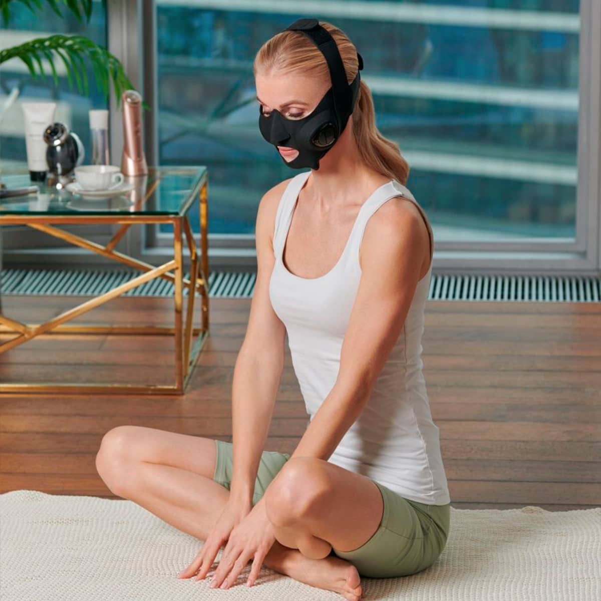 medilift-ems-mask-lifting-yogaface-yaman-skincare-faceyoga-3